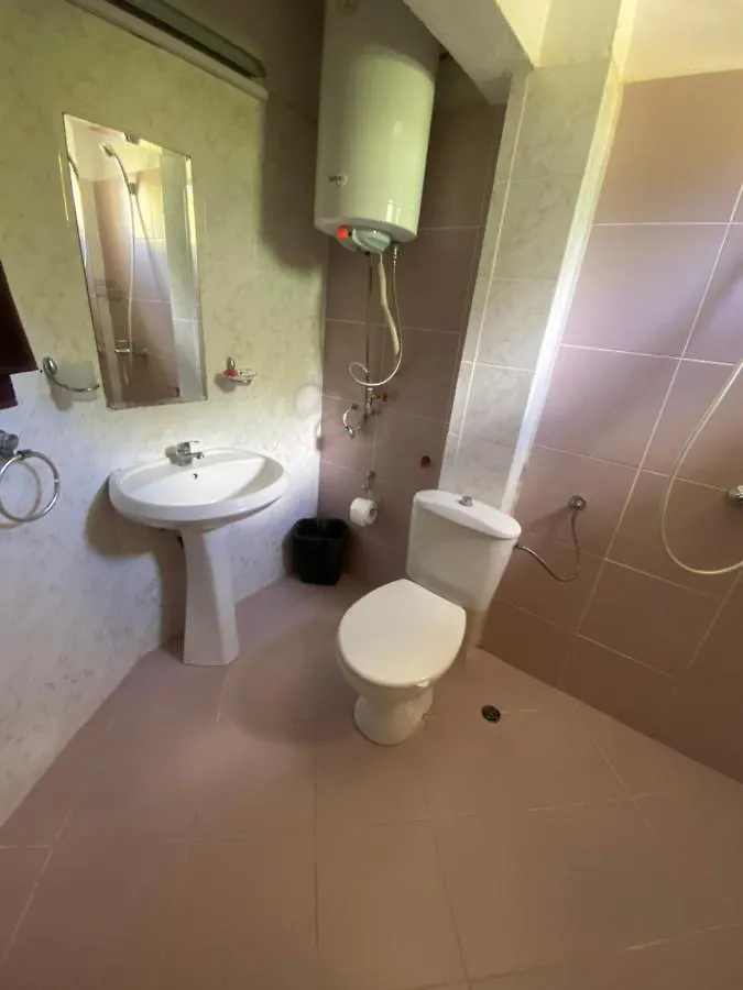 גולדן סנדס Family Hotel Rai-Only Adults