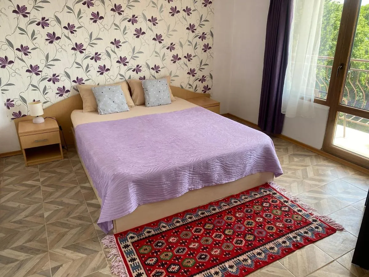 Family Hotel Rai-Only Adults Золотые Пески